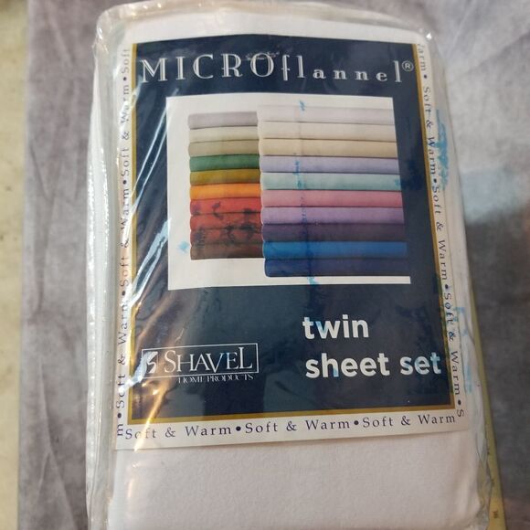 Shavel White Micro Flannel Solid Sheet Set Twin - Picture 2 of 5